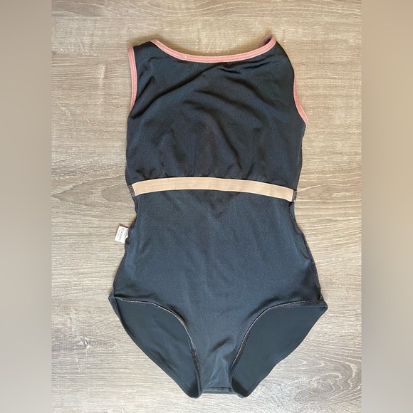 SOLD!!! Yumiko Leotard - Antique Rose and Titanium Sofiane, Size S - Picture 3 of 10